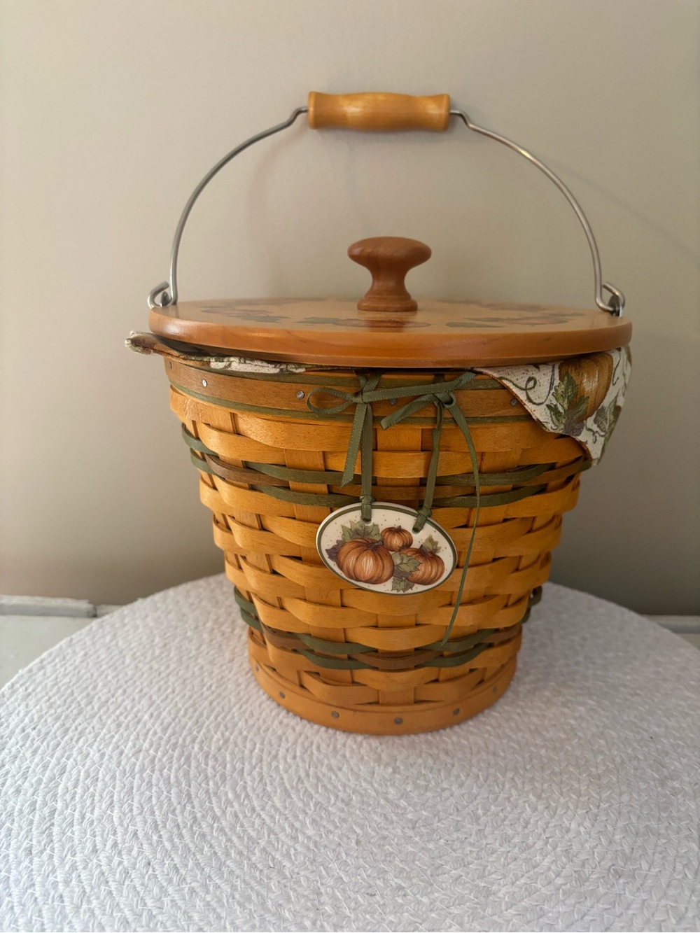 Longaberger Natural and Olive Handled Basket with Pumpkin Medallion